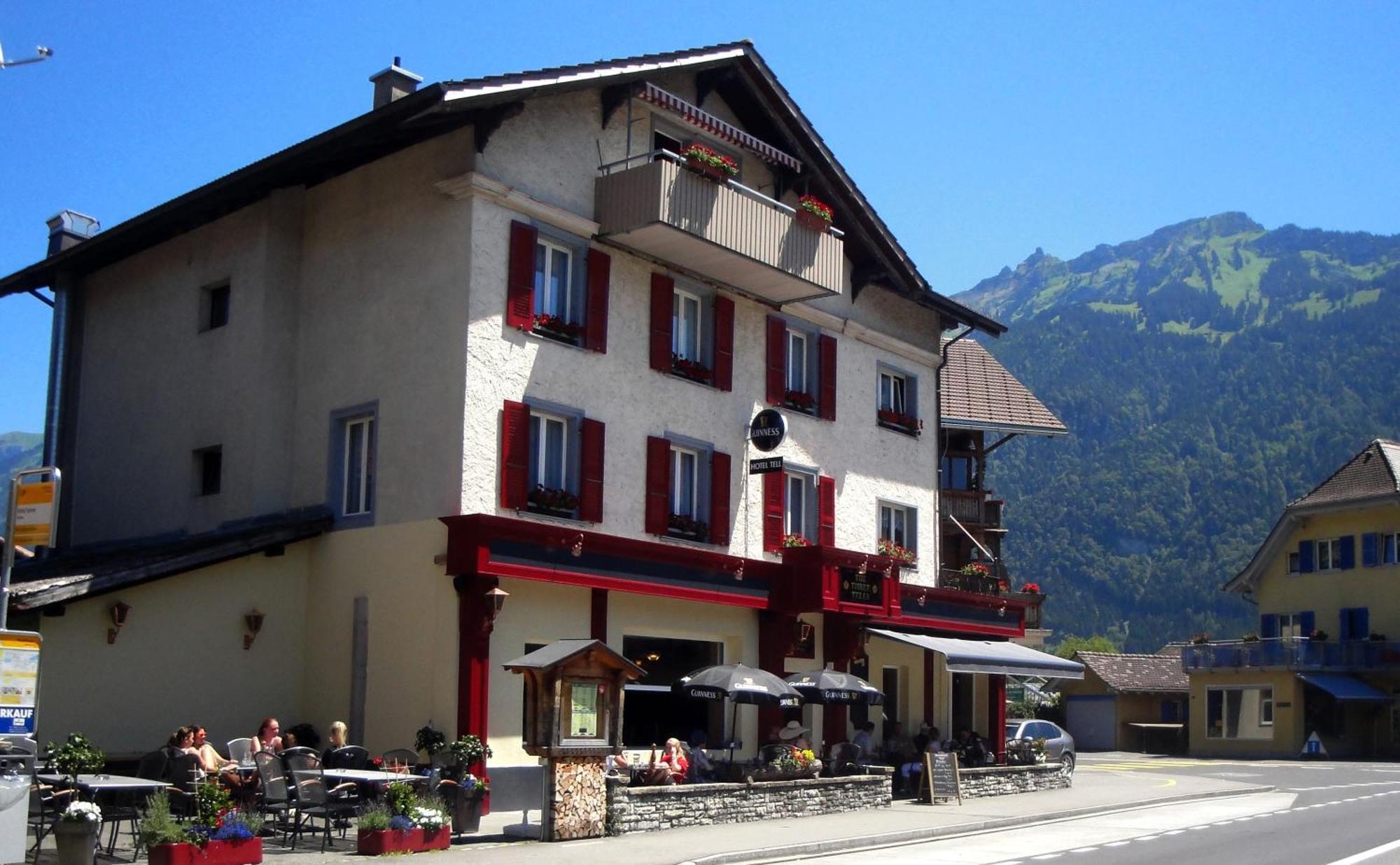 Hotel Tell And Apartments Unterseen Eksteriør billede