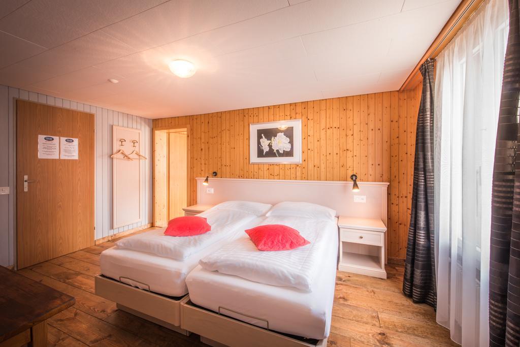 Hotel Tell And Apartments Unterseen Eksteriør billede